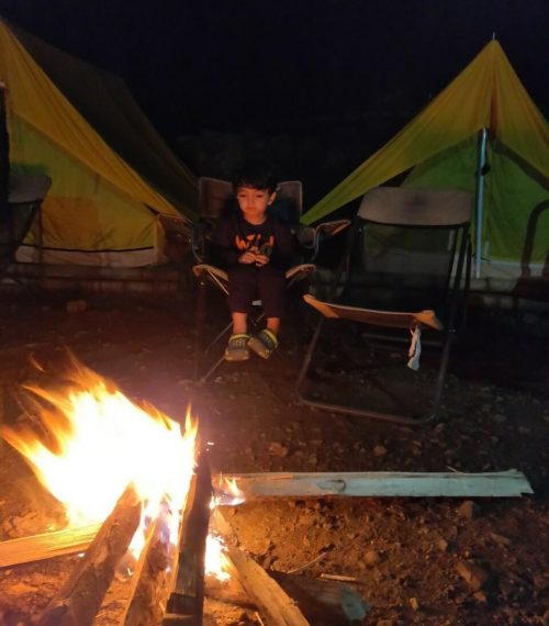 In this post, I have shared our first ever camping experience with our toddler - Riverside Camping with Kids at Shnongpdeng near Dawki in Meghalaya. 
