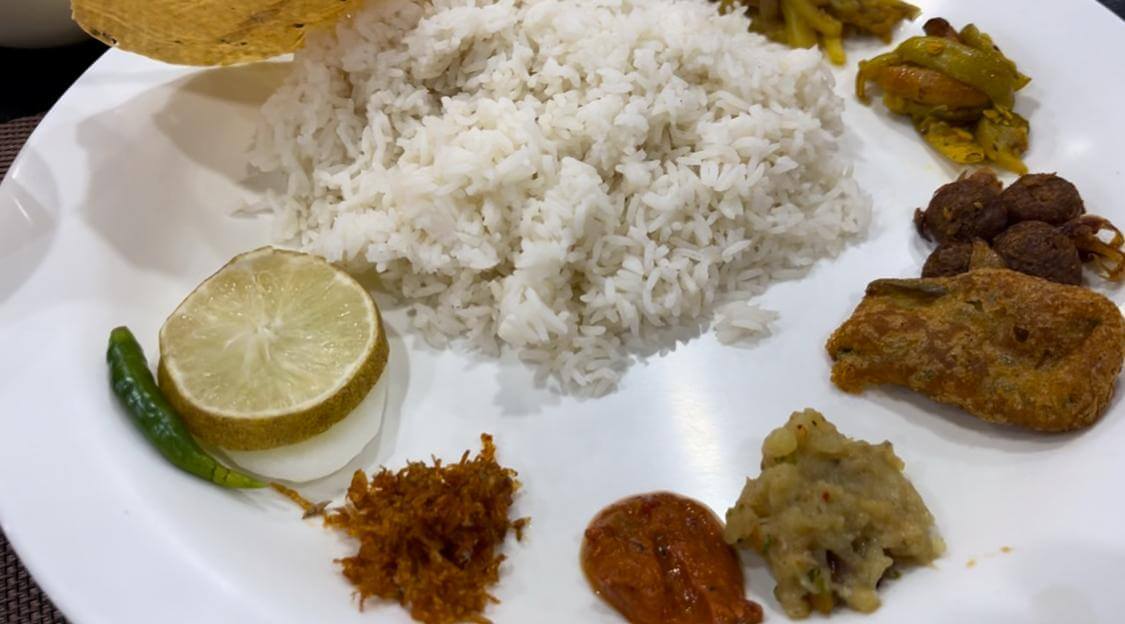 A unique curry made with fermented yak cheese and seasonal vegetables.